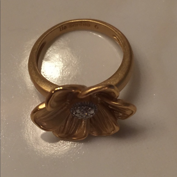 Lia Sophia Flower Ring - Picture 2 of 4